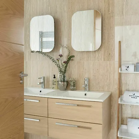 Halcyon Days Designer By Ana Locking Apartment Malaga
